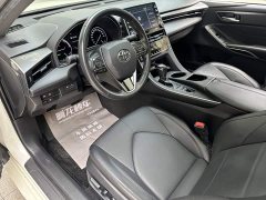 Toyota Avalon 2019 Hybrid 2.5L Luxury National VI - ფოტო 9