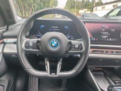 BMW i5 xDrive 50L M Sport Package - ფოტო 14