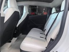 Tesla Model Y Long Range All-Wheel Drive - ფოტო 9