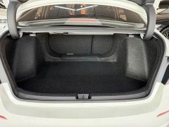Honda Civic 180TURBO CVT Premium Edition - ფოტო 18