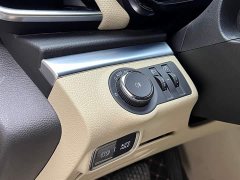 Buick GL8 2023 Facelift Land Executive Cabin Luxury - ფოტო 6