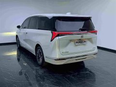 Buick GL8 Luxe Smart Comfort Edition - ფოტო 6