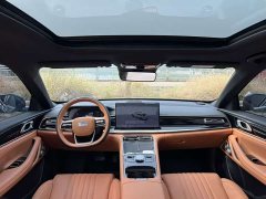 Geely Galaxy Starlight 7 220km AWD Navigator Edition - ფოტო 5