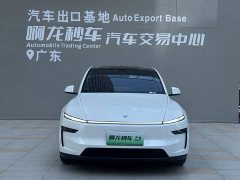 Tesla Model Y Rear-Wheel Drive - ფოტო 2
