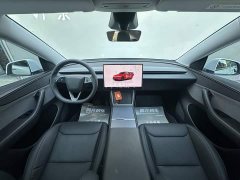 Tesla Model Y Rear-Wheel Drive - ფოტო 6