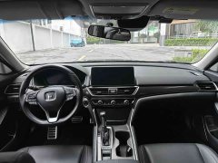 Honda Accord 260TURBO Phantom Night Premium Edition - ფოტო 17