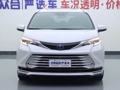 Toyota Sienna 2.5L Hybrid Platinum Edition - ფოტო 3