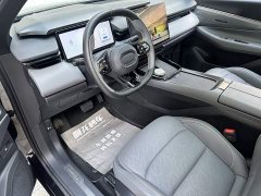 Lynk & Co Geely Lynk & Co 08 EM-P 120km Extended Range Plus - ფოტო 10