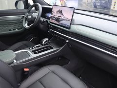 Geely Haoyue L 2.0T DCT Luxury - ფოტო 9