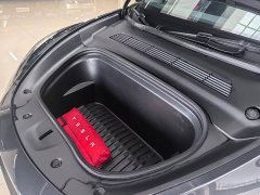 Tesla Model Y Long Range All-Wheel Drive - ფოტო 19