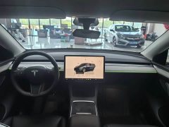 Tesla Model Y Long Range All-Wheel Drive - ფოტო 20