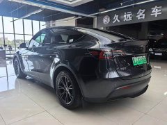 Tesla Model Y Long Range All-Wheel Drive - ფოტო 6