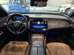 Mercedes-Benz E-Class E 300 L Fashion Edition - ფოტო 11