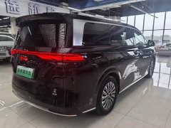 BYD Summer DM-i 1.5T 180km Exceed - ფოტო 4