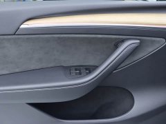 Tesla Model Y 2022 Facelift Rear-Wheel Drive - ფოტო 10