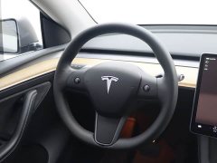 Tesla Model Y 2022 Facelift Rear-Wheel Drive - ფოტო 15