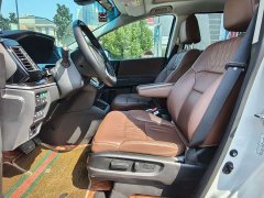 Honda Elysion 2019 2.0L Hybrid Elite Edition - ფოტო 8