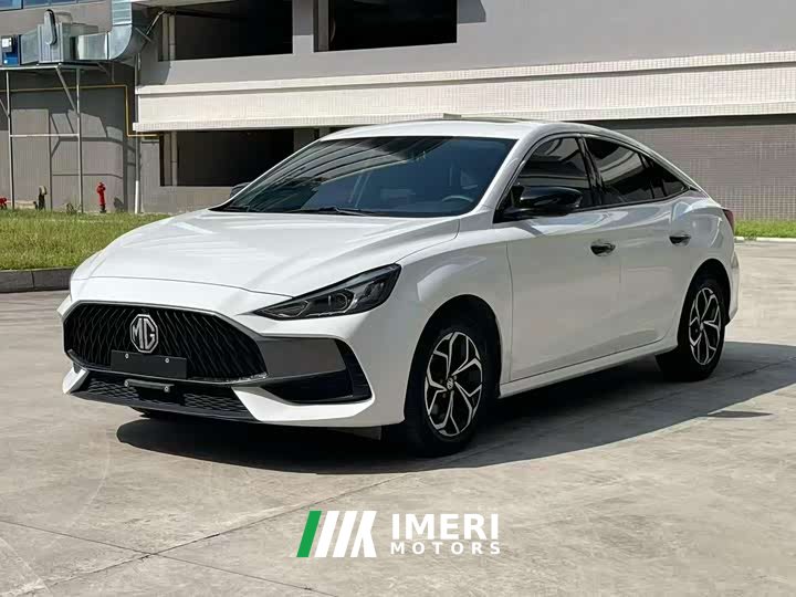 Lynk & Co MG5 180DVVT CVT Youth Fashion Edition