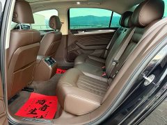 Volkswagen Phideon Hui Ang 380TSI Luxury Edition - ფოტო 5
