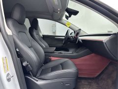 Tesla Model Y Rear-Wheel Drive - ფოტო 12