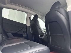 Tesla Model Y Rear-Wheel Drive - ფოტო 13
