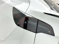 Tesla Model Y Rear-Wheel Drive - ფოტო 19