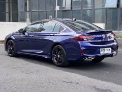 Buick Regal GS Premium - ფოტო 11