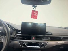 Audi A4L 40 TFSI quattro Luxury Dynamic - ფოტო 14