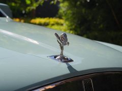 Rolls-Royce Cullinan Four-Seat Version - ფოტო 2