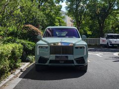 Rolls-Royce Cullinan Four-Seat Version - ფოტო 3