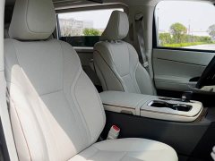 Lexus LM 2025 500h Six-Seat Premium Edition - ფოტო 19