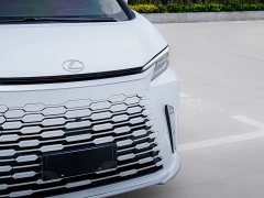 Lexus LM 2025 500h Six-Seat Premium Edition - ფოტო 5