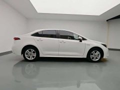 Toyota Corolla 2022 Hybrid 1.8H E-CVT Luxury - ფოტო 17