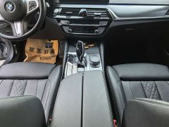 BMW 5 Series (Imported) 525i M Sport Package - ფოტო 12
