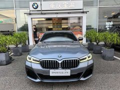 BMW 5 Series (Imported) 525i M Sport Package - ფოტო 2