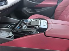 BMW i5 2025 eDrive 35L M Sport Package - ფოტო 11