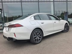 BMW i5 2025 eDrive 35L M Sport Package - ფოტო 4