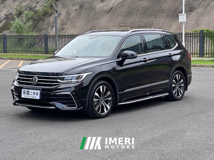 Volkswagen Tiguan L 330TSI Automatic FWD R-Line Comfort Edition