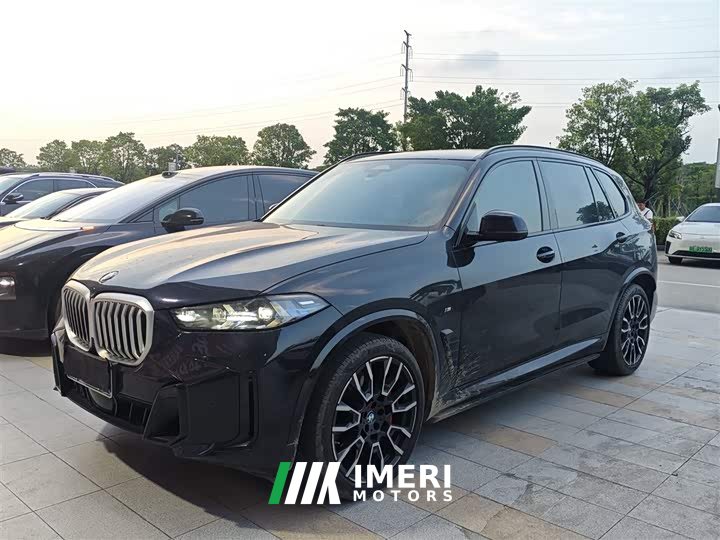 BMW X5 xDrive 40Li M Sport Midnight Edition