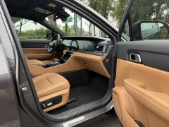 Li Auto ONE Extended Range 6-Seater - ფოტო 10