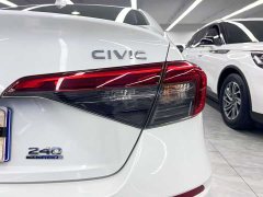 Honda Civic 2023 240TURBO CVT Dynamic C-Position Special Edition - ფოტო 19