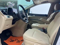 Buick GL8 Land Executive Cabin Advance Edition - ფოტო 9
