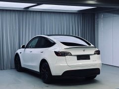 Tesla Model Y Facelift Rear-Wheel Drive - ფოტო 4