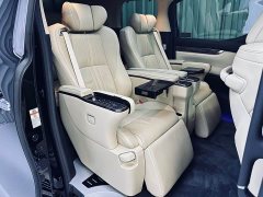 Toyota Alphard Hybrid 2.5L Premium Edition - ფოტო 13
