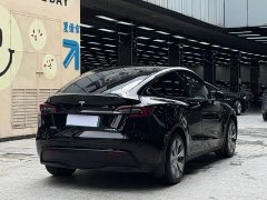 Tesla Model Y Standard Range RWD - ფოტო 16