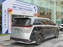 Denza D9 2022 DM-i 970 AWD Flagship - ფოტო 4