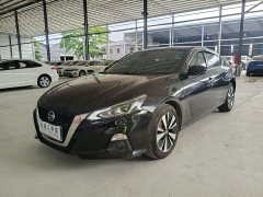 Nissan Teana 2.0L XL Comfort - ფოტო 1