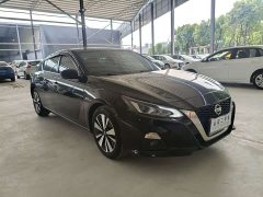Nissan Teana 2.0L XL Comfort - ფოტო 3
