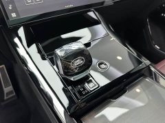 Land Rover Range Rover Sport 400PS Dynamic SE - ფოტო 8
