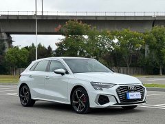 Audi A3 Sportback 35 TFSI Fashion Sport - ფოტო 3